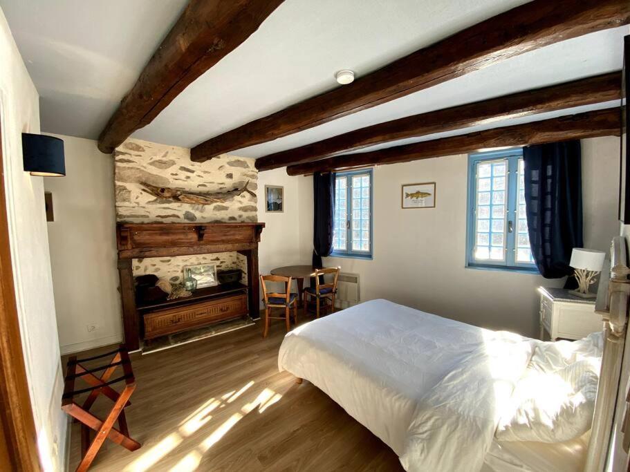 Maison Pecheur Sur La Dordogne Argentat Extérieur photo
